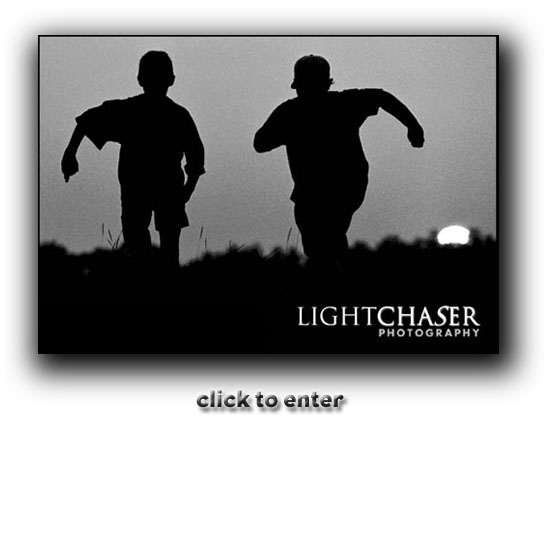 lightchaser photography splash logo image